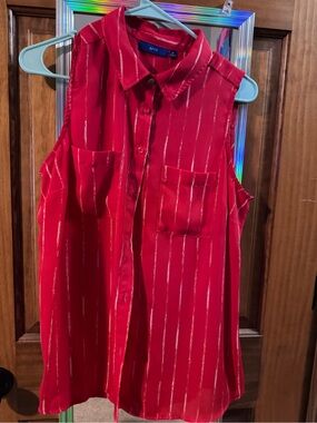 Apt. 9 Red Sleeveless Button-Front Top with White Stripes